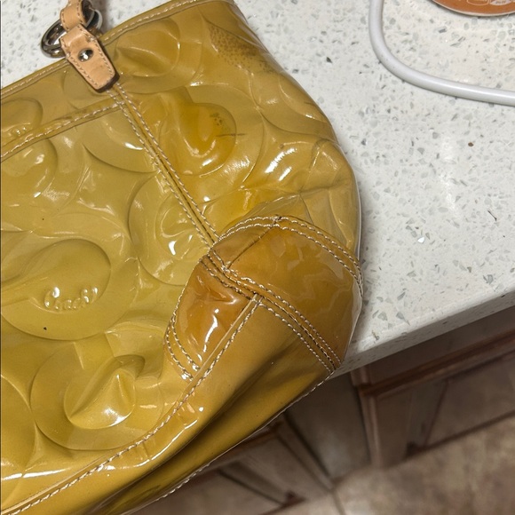 Coach Glossy Mustard Shoulder Bag - Picture 3 of 7